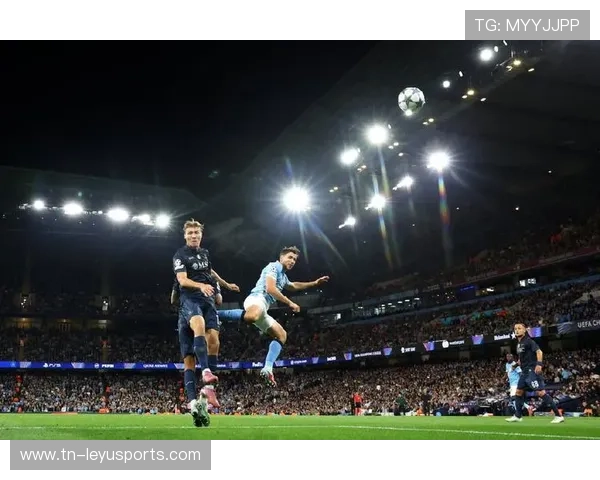 埃尔林森长距离奔袭世界波，曼城再度制造经典