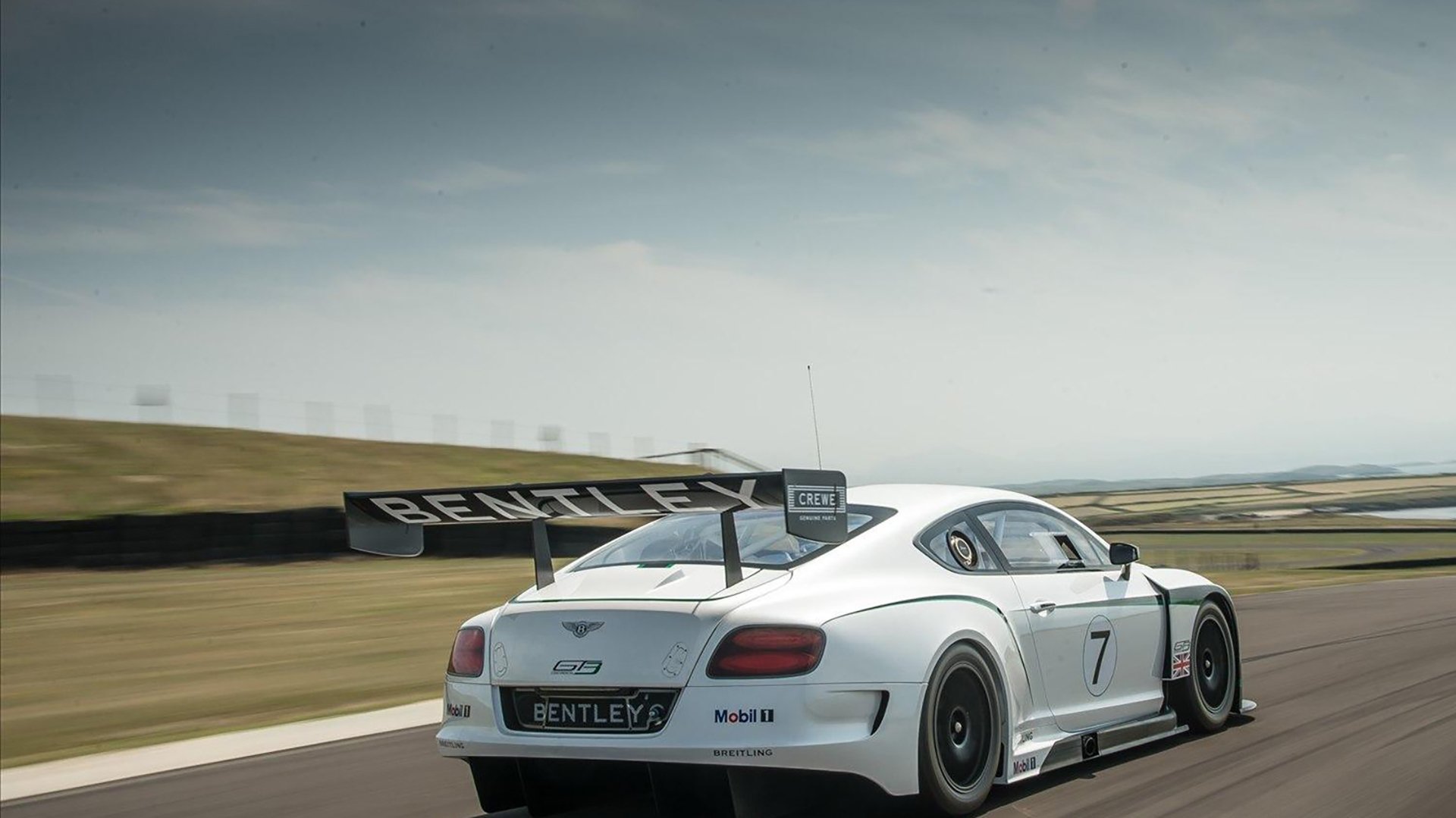 希腊女篮在欧洲锦标赛中再夺金牌,传统劲旅继续发光发热,希腊女篮u20直播